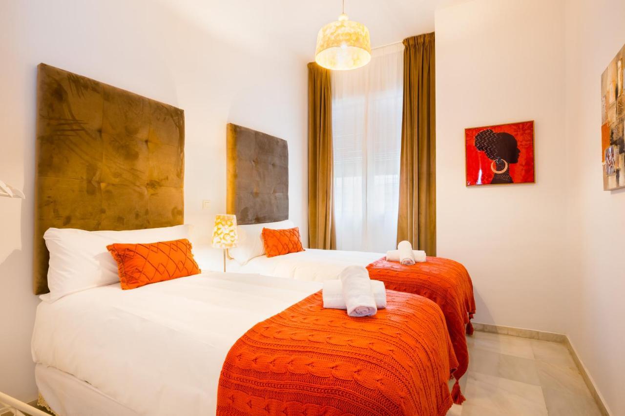 Apartamentos Cruz De San Andres Sevilla Buitenkant foto