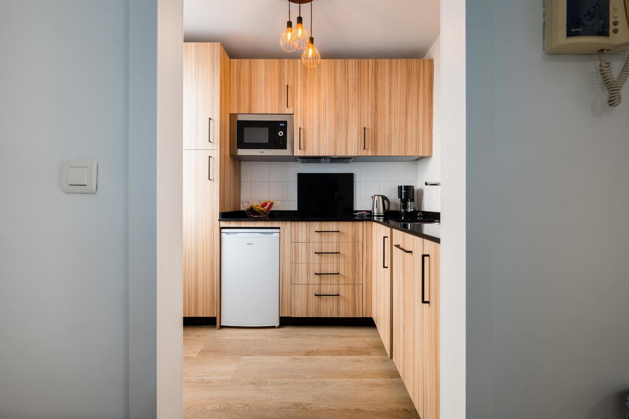 Apartamentos Cruz De San Andres Sevilla Kamer foto