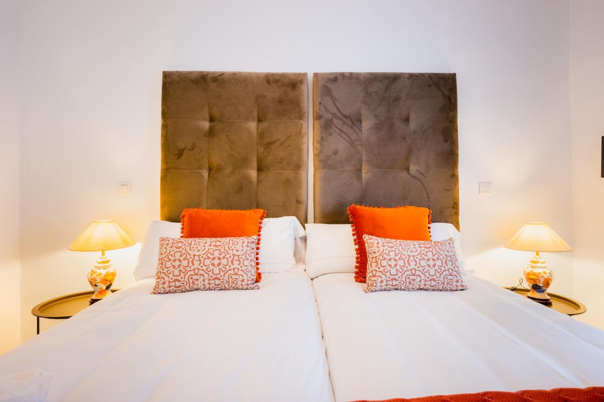 Apartamentos Cruz De San Andres Sevilla Kamer foto