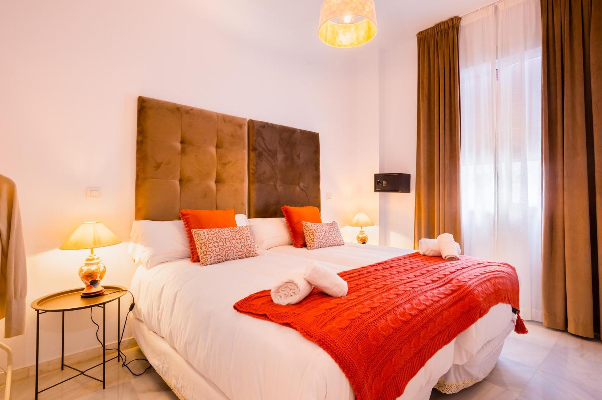 Apartamentos Cruz De San Andres Sevilla Kamer foto