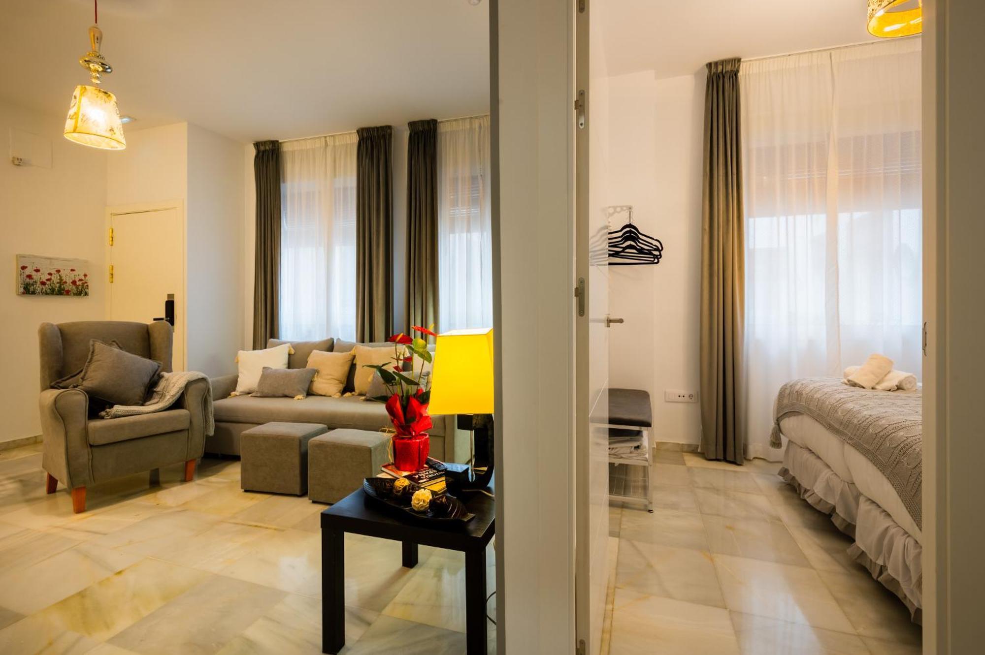 Apartamentos Cruz De San Andres Sevilla Kamer foto